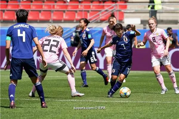 ?i=epa%2fsoccer%2f2019-06%2f2019-06-14%2f2019-06-14-07648017_epa