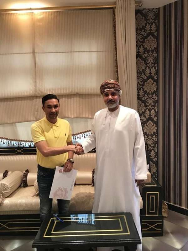 يامن الزلفاني بعد التوقيع