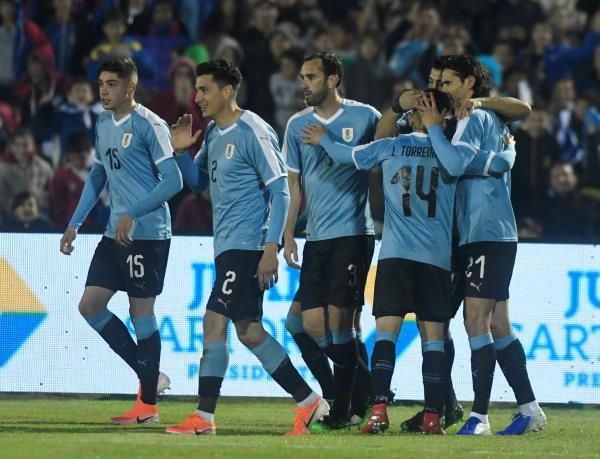 لاعبو أوروجواي 