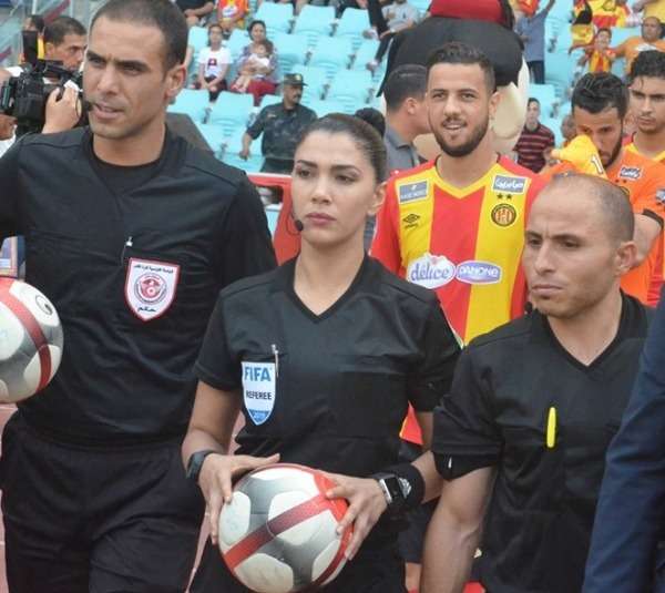 درصاف القنواطي في المباراة