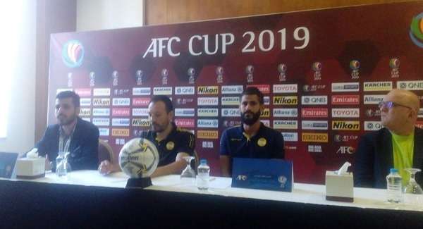 من المؤتمر الصحفي لمدرب العهد