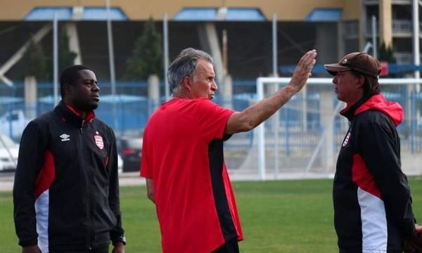 المدرب زفونكا