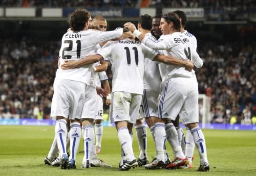 2010-11-10t193732z_01_jmg03_rtridsp_3_soccer-spain_reuters