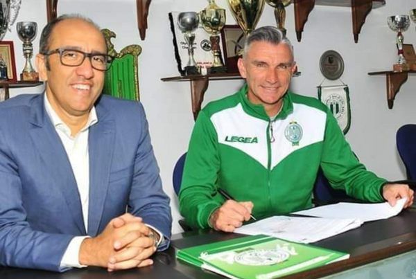 الزيات مع كارتيرون مدرب الرجاء