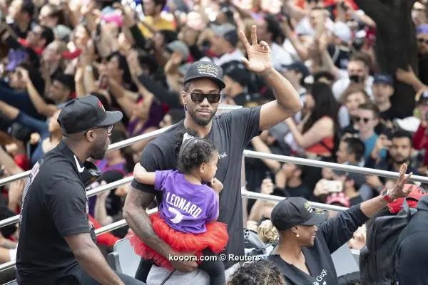 ?i=reuters%2f2019-06-17%2f2019-06-17t192357z_1147399048_nocid_rtrmadp_3_nba-toronto-raptors-championship-parade_reuters