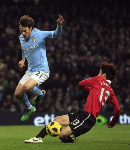 2010-11-10t222210z_01_edy12_rtridsp_3_soccer-england_reuters