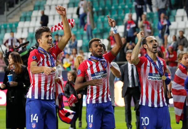 لاعبو أتليتكو 