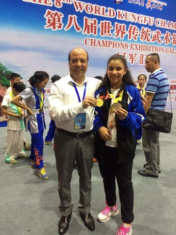 لاعبة مصر بعد التتويج