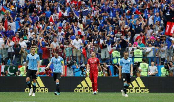 لاعبو أوروجواي