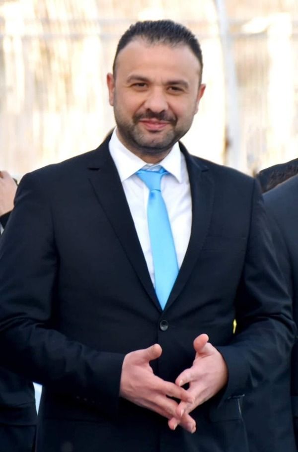 أنس السباعي 