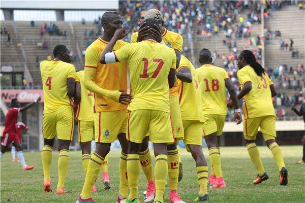 لاعبو زيمبابوي 