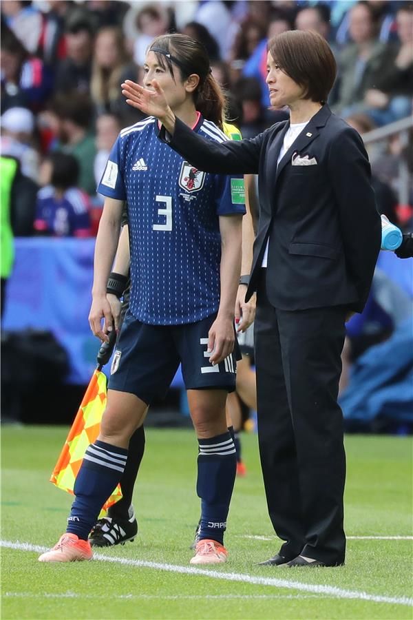 أساكو تاكاكورا