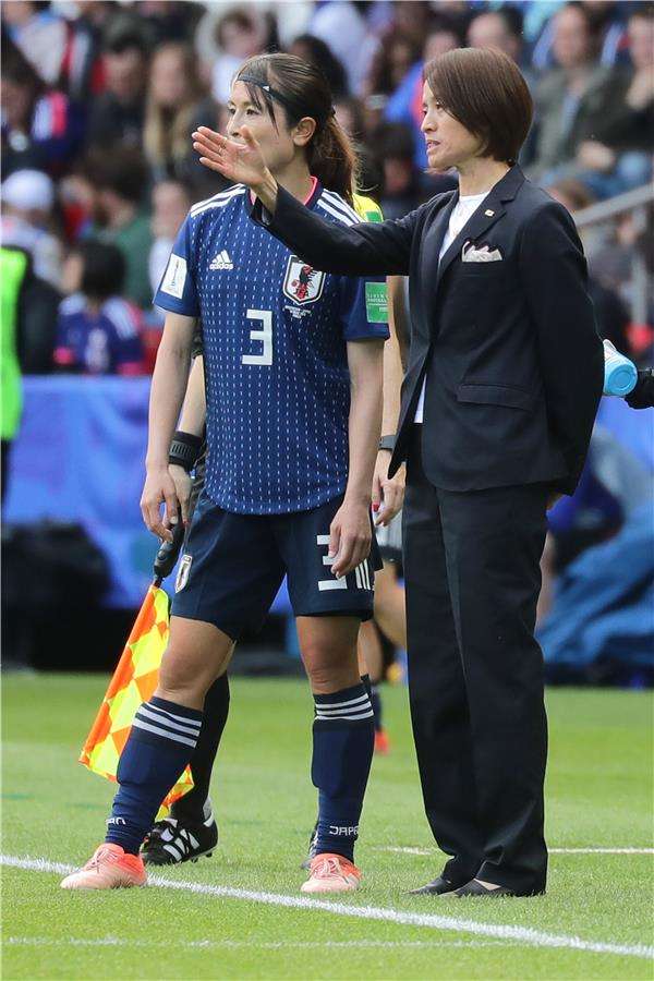 أساكو تاكاكورا