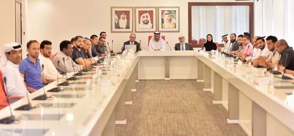 من الاجتماع