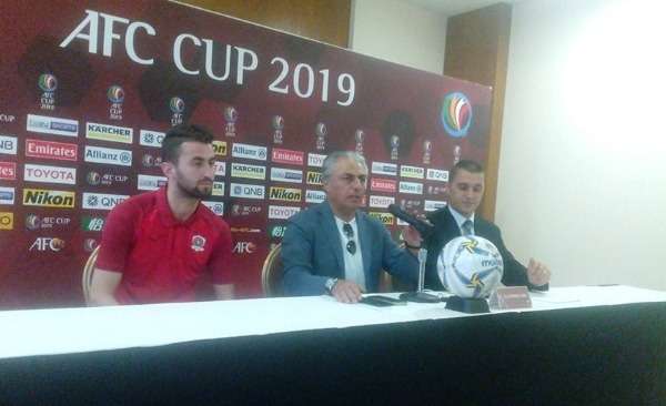 الليلي خلال المؤتمر الصحفي