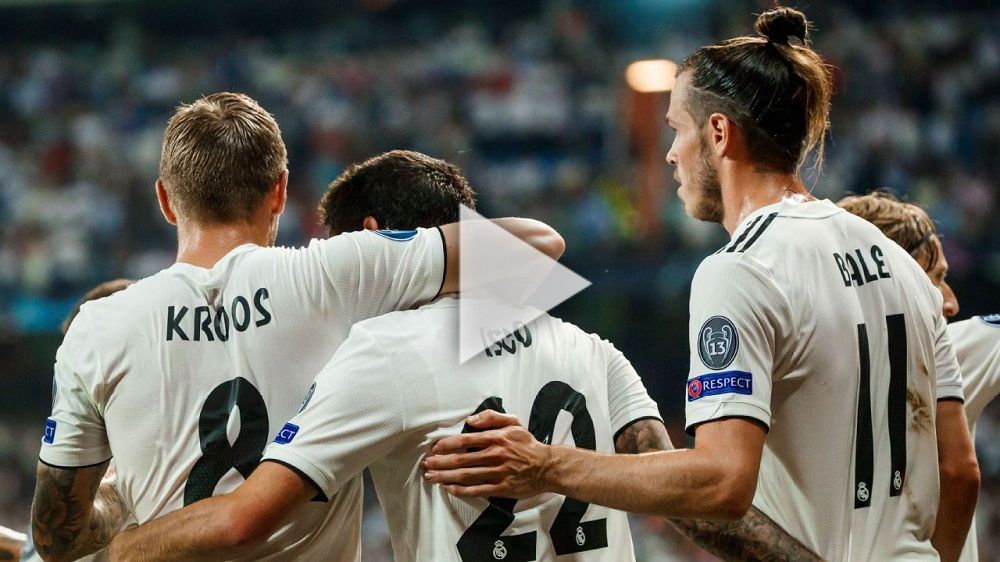 كروس مع لاعبي ريال مدريد