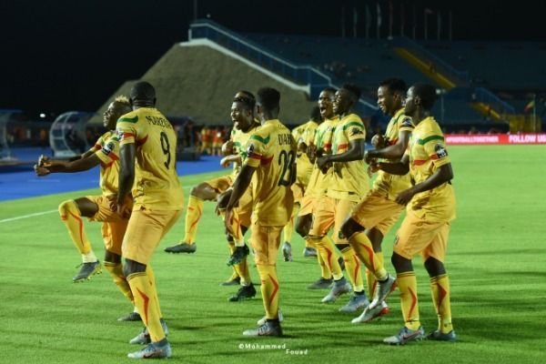 فرحة لاعبي مالي