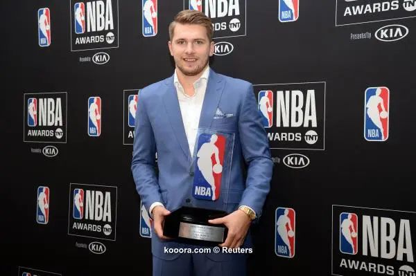 ?i=reuters%2f2019-06-25%2f2019-06-25t014900z_522168664_nocid_rtrmadp_3_nba-2019-nba-awards_reuters