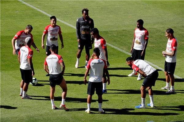 جانب من التدريبات