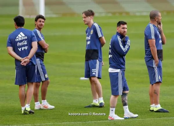 ?i=reuters%2f2019-06-22%2f2019-06-22t202213z_639510558_rc1a8f152000_rtrmadp_3_soccer-copa-qat-arg-preview_reuters