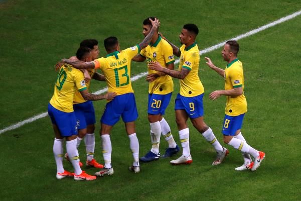 لاعبو البرازيل