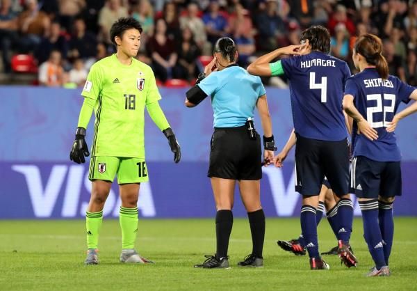 2019-06-25t210330z_1749005824_rc1d983b1ae0_rtrmadp_3_soccer-worldcup-nld-jpn_reuters