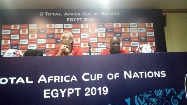 من المؤتمر الصحفي 