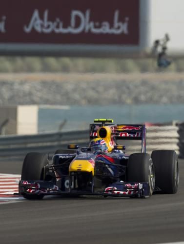 2010-11-12t115951z_01_yas11_rtridsp_3_motor-racing-prix_reuters