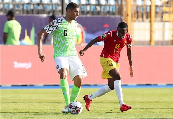  ليون بالوجون