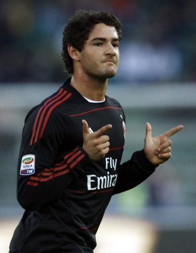 2010-11-07t154731z_01_aga115_rtridsp_3_soccer-italy_reuters