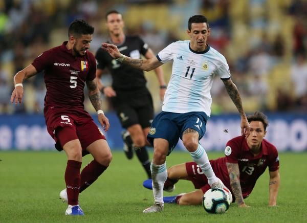 دي ماريا أمام فنزويلا