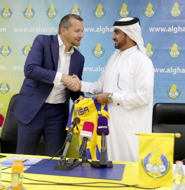 من تقديم المدرب