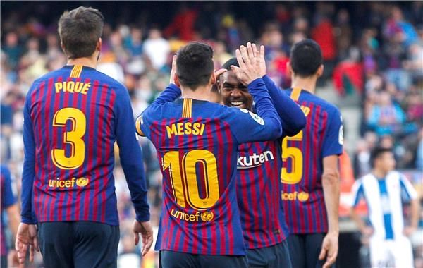 لاعبو برشلونة