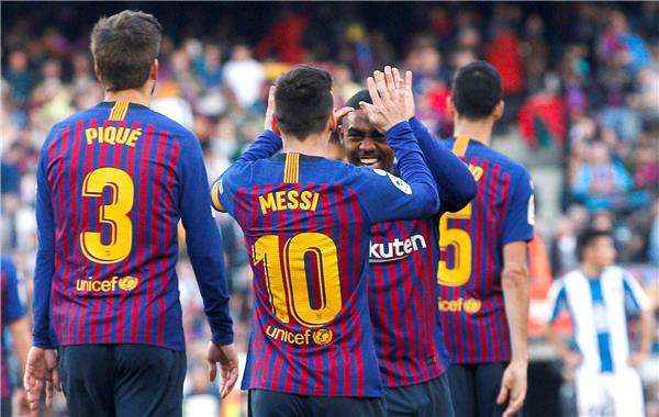 لاعبو برشلونة