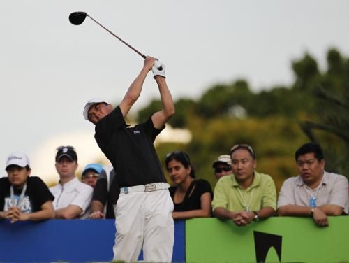 2010-11-12t111641z_01_sgp817_rtridsp_3_golf-european_reuters