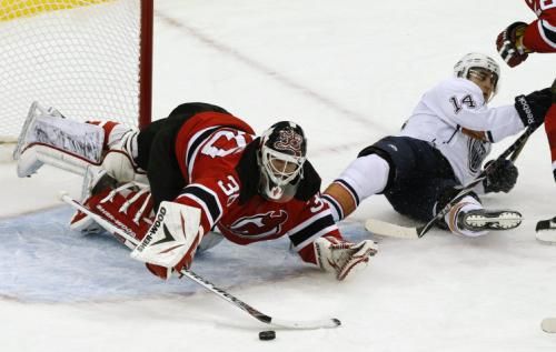 2010-11-13t010649z_01_nnj105_rtridsp_3_nhl_reuters