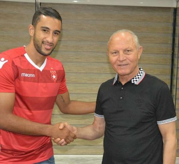 الماجري بعد توقيع العقد