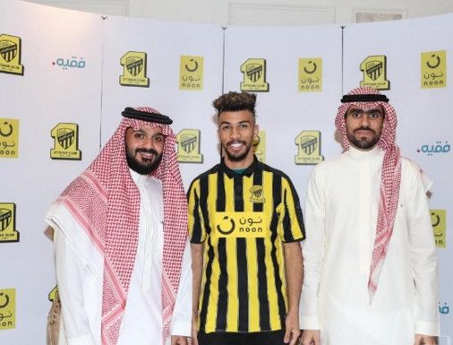 من تقديم اللاعب