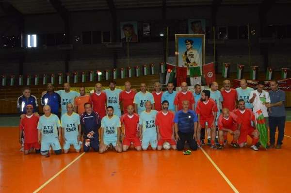 منتخبا الأردن والجزائر