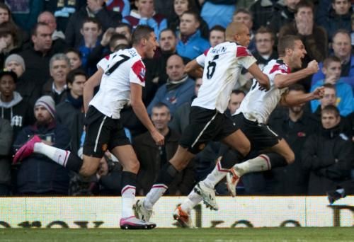 2010-11-13t153023z_01_kfd15_rtridsp_3_soccer-england_reuters