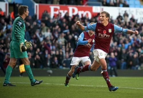 2010-11-13t152918z_01_kfd11_rtridsp_3_soccer-england_reuters