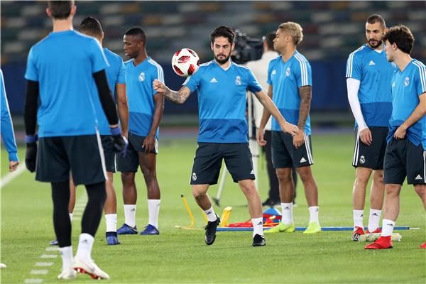 إيسكو بين لاعبي ريال مدريد