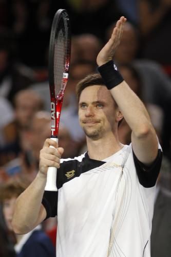 2010-11-13t162544z_01_bte413_rtridsp_3_tennis-men-masters_reuters