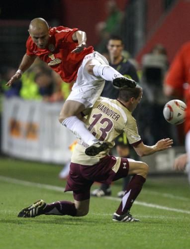 2010-11-13t175652z_01_boh03_rtridsp_3_soccer-germany_reuters