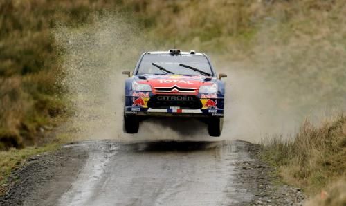 2010-11-12t154905z_01_pb02_rtridsp_3_rally_reuters