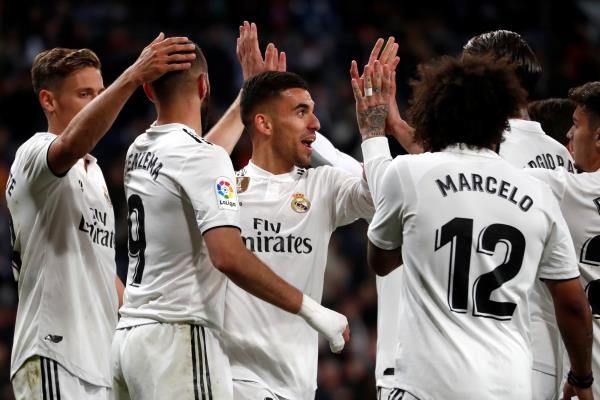 لاعبو ريال مدريد 