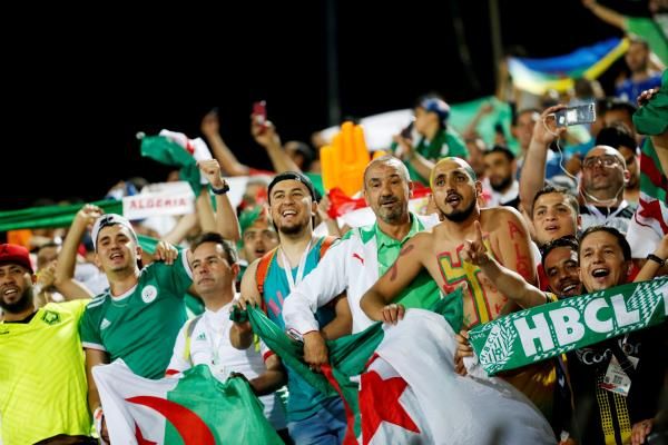 الجماهير الجزائرية