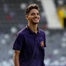  حكيم المقدم