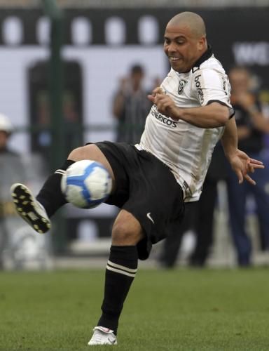2010-10-24t214548z_01_pw11_rtridsp_3_soccer-latam_reuters