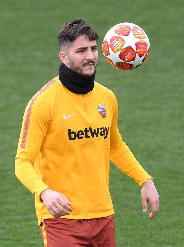 كوستاس مانولاس